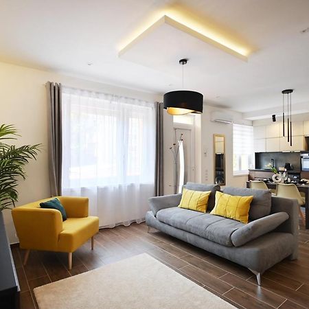 Zora Apartman Eger Exterior photo
